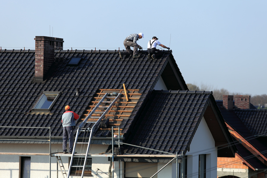 What To Expect During Your Home’s Roof Replacement Project